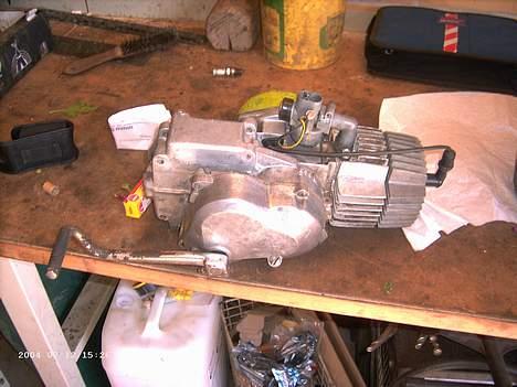 Adly a maxi k PROJECT! SOLGT - moter er ikk pusset inu ^^ men det VÆRSTE er taget med håndkraft billede 14
