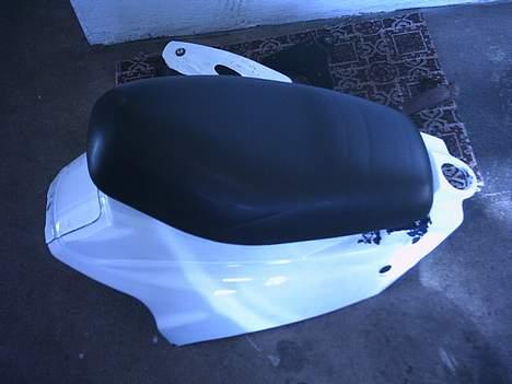 PGO Hot 50 (Solgt) - det er den tidliger ejer der har hånd malet skjoldene billede 9