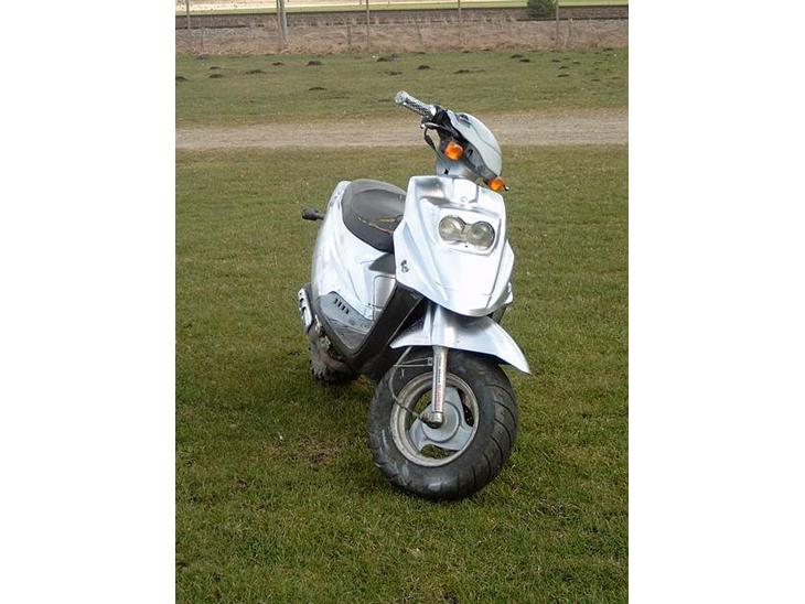 {{currentPhoto.altText}} billede {{currentPhoto.number}}