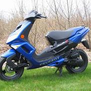 Peugeot Speedfight 2 { SOLGT }