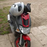 Kymco super 9 - til salg