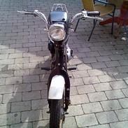 Suzuki FZ50