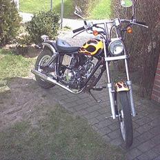 Honda chopper solgt