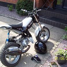 Suzuki street magic( SOLGT )