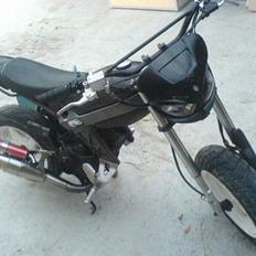 Suzuki street magic solgt