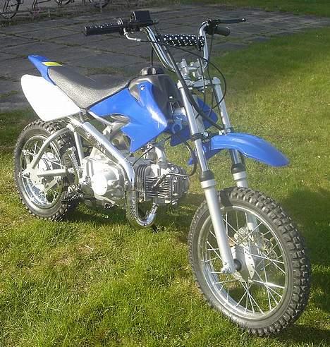 MiniBike Feiyue (SOLGT) - Front. Hmmm her ku´ jeg godt lave noget styling af en art! billede 2