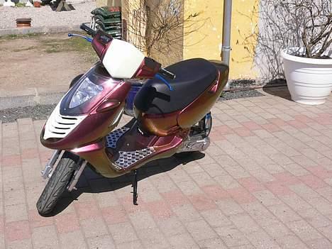 Aprilia *porno* *AC* SOLGT billede 8