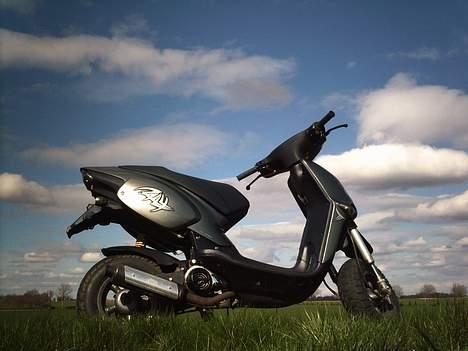 Aprilia rally(solgt)vil savne den billede 4