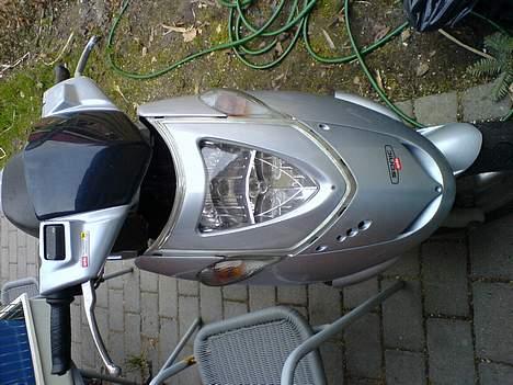 Aprilia Sonic billede 4