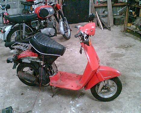 Honda Melody Deluxe #SOLGT - Der har jeg lige fået den. Kunne ikke køre der billede 2