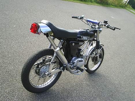 Yamaha 4 gear DX Solgt billede 8