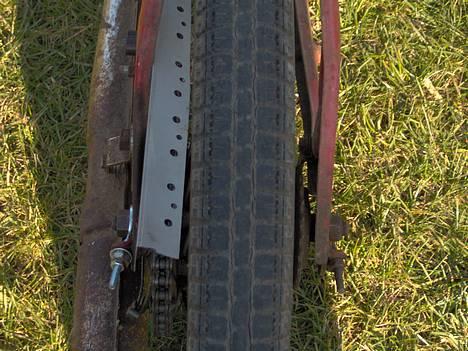 Puch Maxi P  - Godt slidt bagdæk billede 3