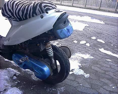 Yamaha jog solgt - før billede 3