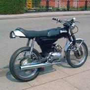 Yamaha 4-gear DX, Solgt