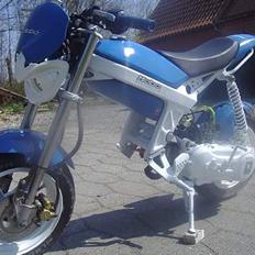 Suzuki [street magic] | SOLGT |