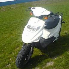 PGO Hot 50 SOLGT for 4000 kr