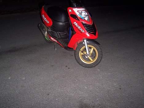 Aprilia sonic ( Solgt D. 8-5-06 ) billede 2