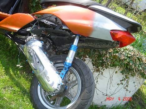 Yamaha jog R BYTTET  billede 6