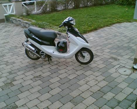 Sym DD 50 - Solgt -   billede 1