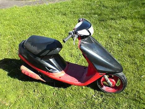 Yamaha Jog (solgt) - Sådan så den ud da jeg fik den! 29/4-06 billede 3