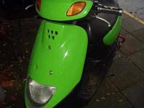 Yamaha jog space (solgt) 6500 kr billede 3