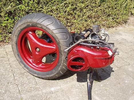 Yamaha neo's - der kommer ny kromtab i men hvanor det er det må vi jo se, samt en HTQ gearing det bliver fee... billede 5