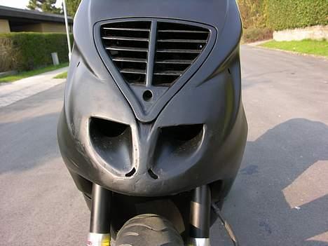 Piaggio NRG Mc3 *SOLGT*  - Hjemmelavet BadBoy oejenskygge! billede 6