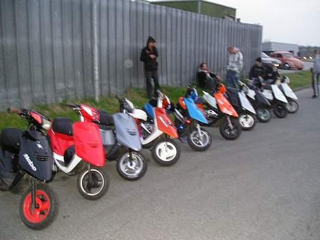 Yamaha Jog AS - efter - solgt billede 17