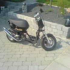 Aprilia #2 Sonic Lc Solgt