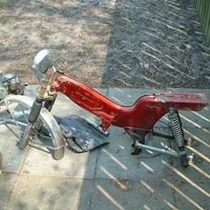 Kreidler florett 4 g (solgt)