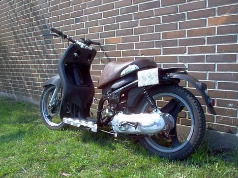 Yamaha why -> solgt <- - den er sgu nice i den vinkel billede 1