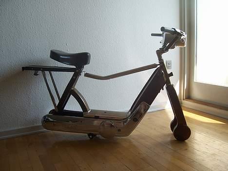 Vespa ciao projekt (solgt) - Så blev bagabæret rettet og der kom styr, greb og forlygte på billede 10