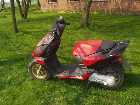 Aprilia Sonic billede 2