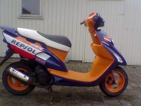 Honda SFX Repsol billede 5