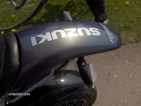 Suzuki street magic SOLGT - den er perlemor. billede 18