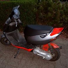 Aprilia Sonic | Plastik Rockerne