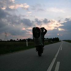 Aprilia       sr50 solgt ravn´s