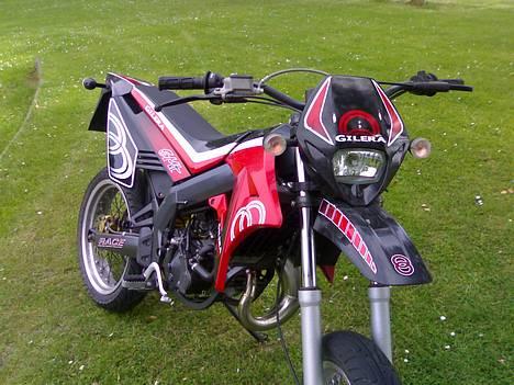 Gilera SMT SOLGT FOR 16.500!!! - det bedste billed syntes jeg heeh ;P billede 7
