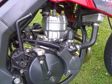 Gilera SMT SOLGT FOR 16.500!!! - min dejlig motor heeh pæn ik? billede 8