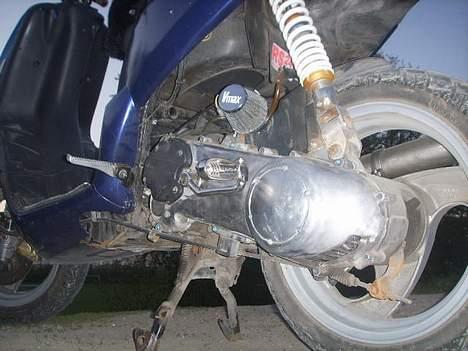 Piaggio Nrg Mc 3 Solgt - Ned-slibet Vario-skjold skal males billede 10