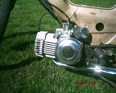 Puch Maxi || Lützow - SOLGT.! - 45mm Cylle og top + 20mm Dell´Orto..  billede 8