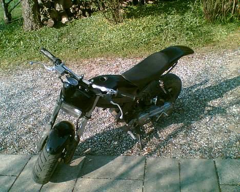 Suzuki Street SOLGT billede 4