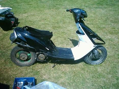 Yamaha Jog FS **SOLGT** billede 1