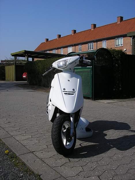 Yamaha jog projekt ts lc Byttet! - elsker bare det design... billede 3