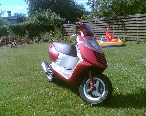 Aprilia Sonic - Prøvede lige at få effekten i lakken med billede 1