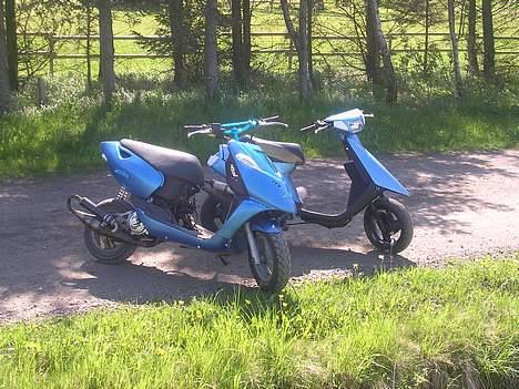 Yamaha Jog AC EVO - [Byttet] - Gamelt billed fra sommeren 06 :) billede 2