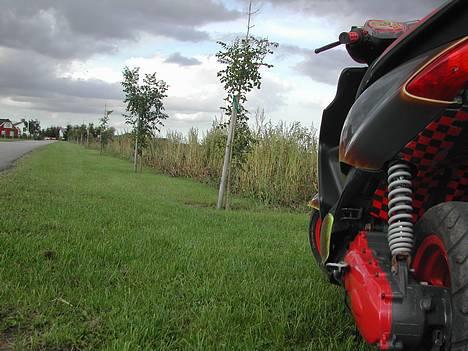 Yamaha jog r SOLGT billede 8