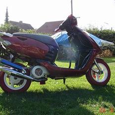 Aprilia Sonic GP ( SOLGT ) 