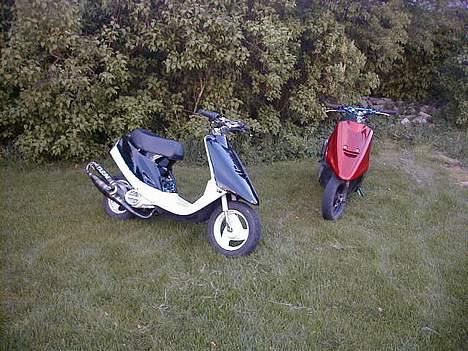 Yamaha Jog Fs - SOLGT ! - En af mine venners og min :).  billede 13