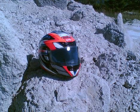 Aprilia Sonic GP  - Min Aprilia teamhjelm billede 9